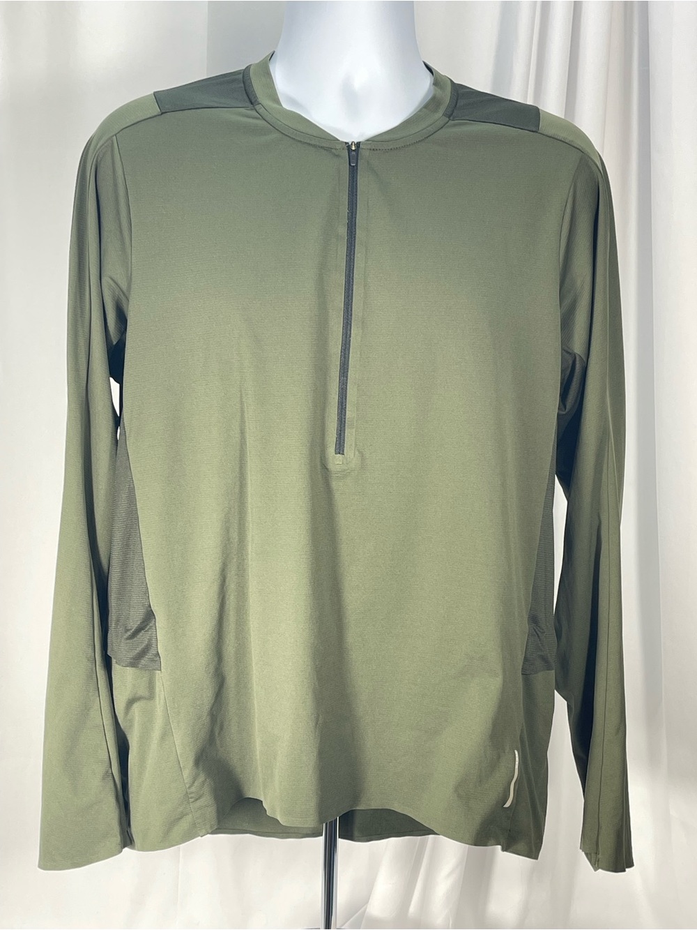 Men’s REI Co-op Olive Green Performance Athletic Top. Lightweight breathable